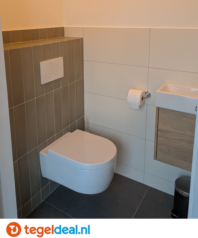 Tegels en sanitair benedenverdieping